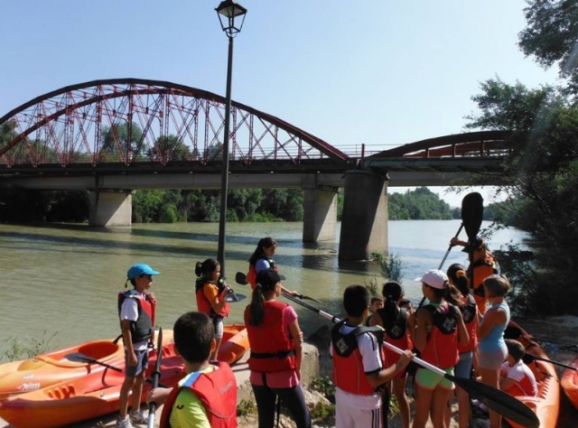  canoeing class for children 